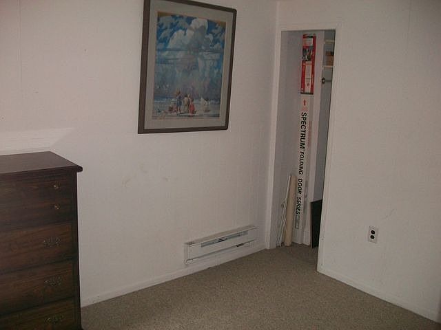 Building Photo - 482 New Dorwart St