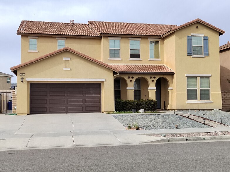 Primary Photo - 5867 Berryhill Dr