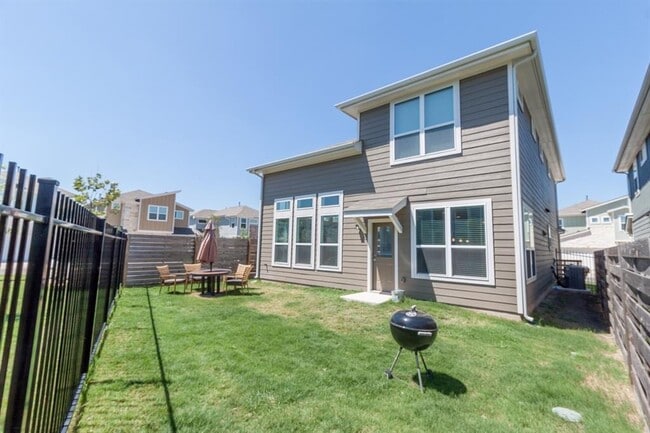 Building Photo - 5915 Swayden Ln