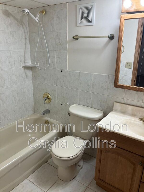 Building Photo - 4100 Begg Blvd