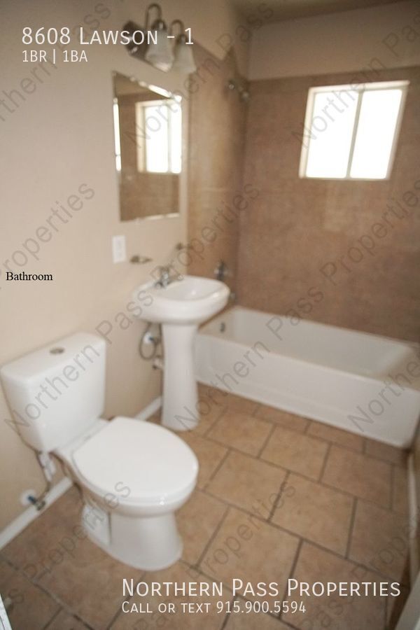 Building Photo - 8608 Lawson-1