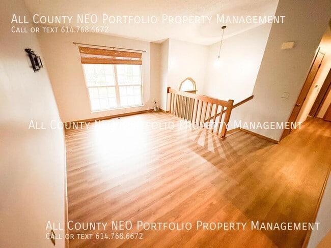 Building Photo - 522 Warwick Ln