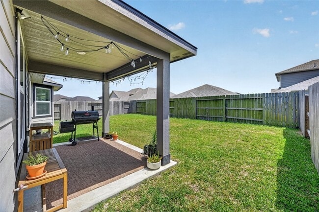 Building Photo - 10109 Waterwall Ln