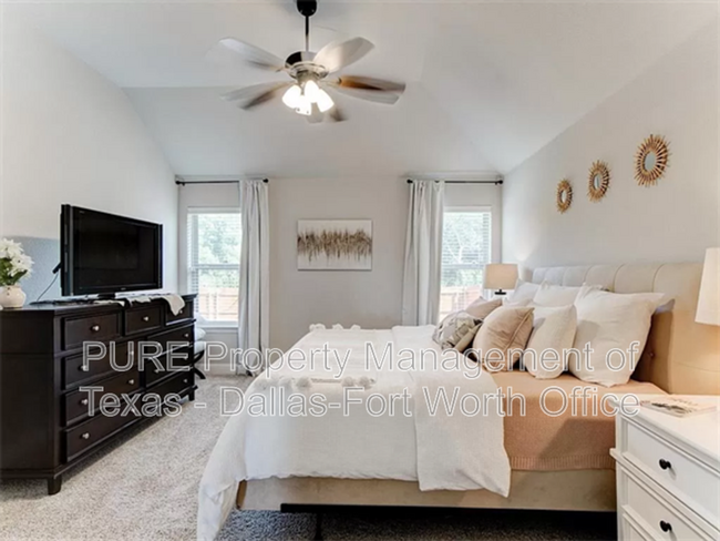 Building Photo - 1612 Town Creek Cir