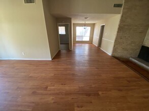 Building Photo - 2502 Quiver Ln