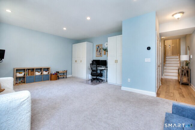 Building Photo - 89 Brentwood Cir