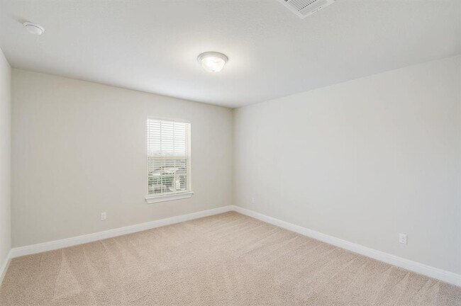 Building Photo - 5644 Siragusa Dr