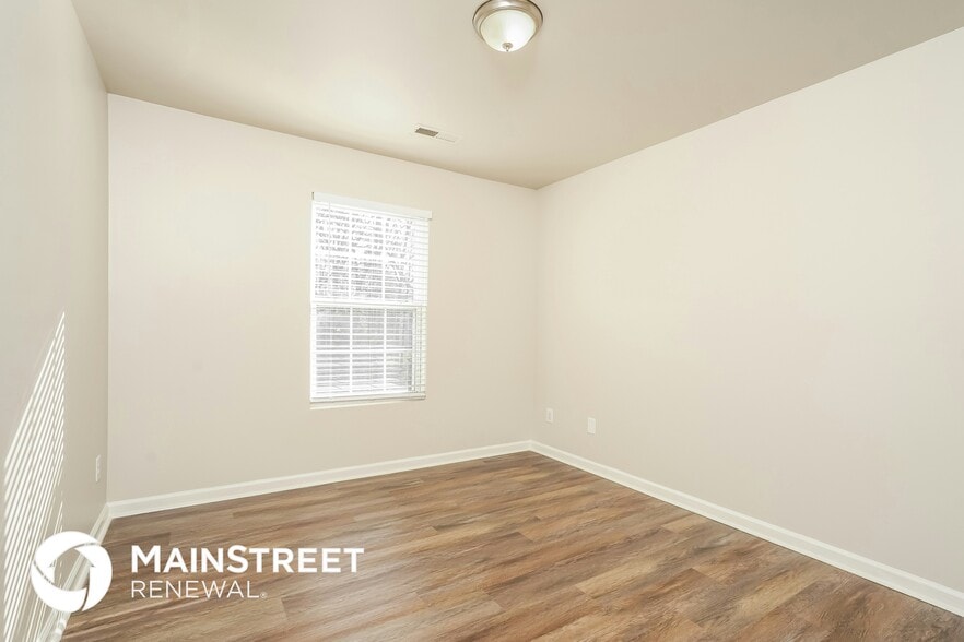 Building Photo - 2115 Gramercy Park Dr