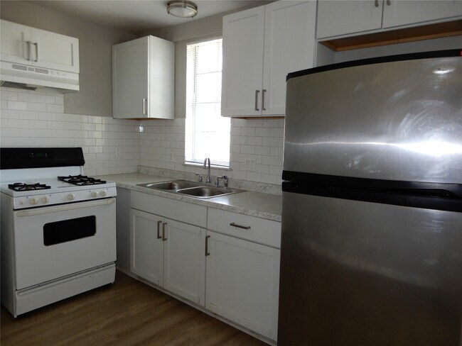 Building Photo - 3804 Lelia St