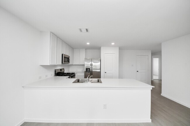 Building Photo - 25415 Birch St