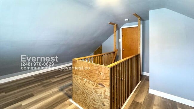Building Photo - 2-Bedroom, 1-Bath Home in a Convenient Loc...