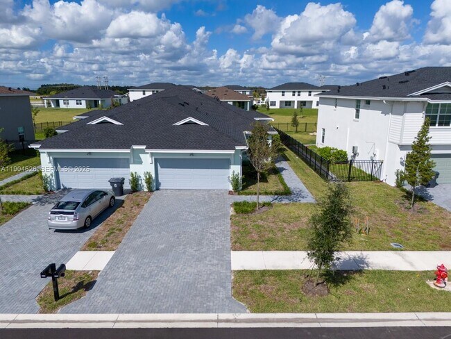 Building Photo - 19655 Barn Swallow Way