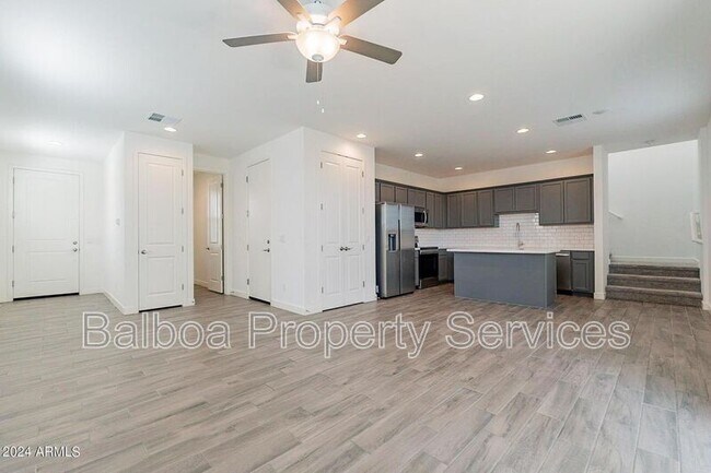 Building Photo - 5532 S Dillon Cir