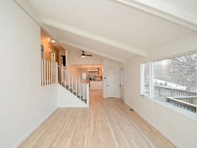 Building Photo - 4640 Washington Ave