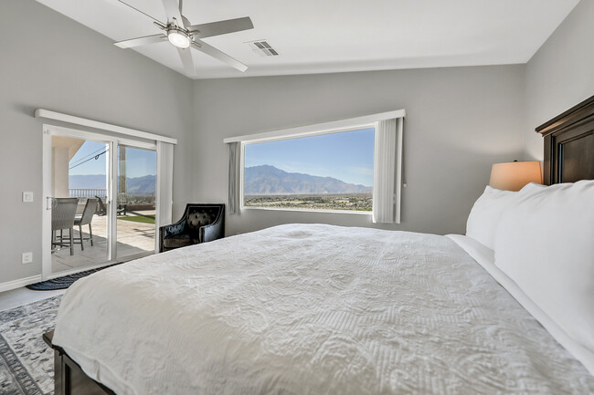 Master bedroom - 67365 Monterey Rd