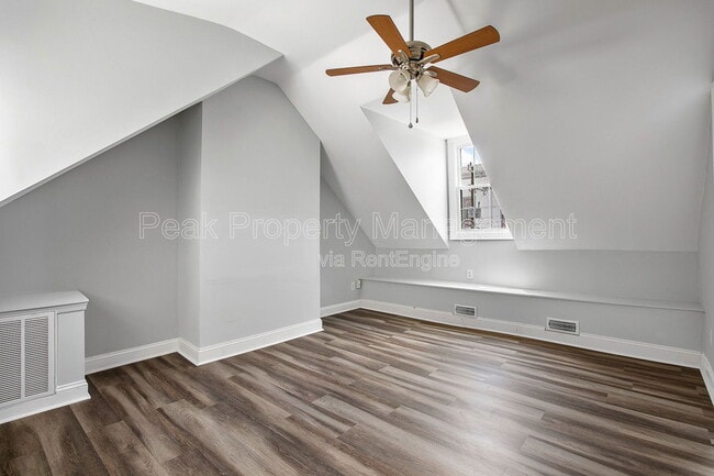 Building Photo - 2504 E Leigh St