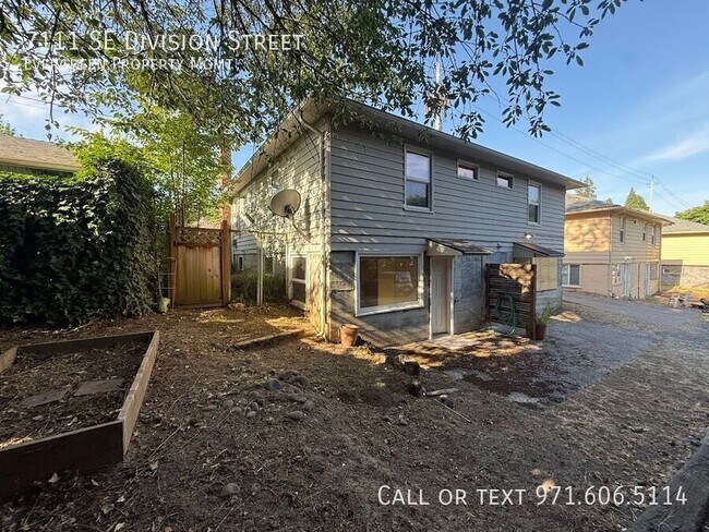 Building Photo - 7111 SE Division St