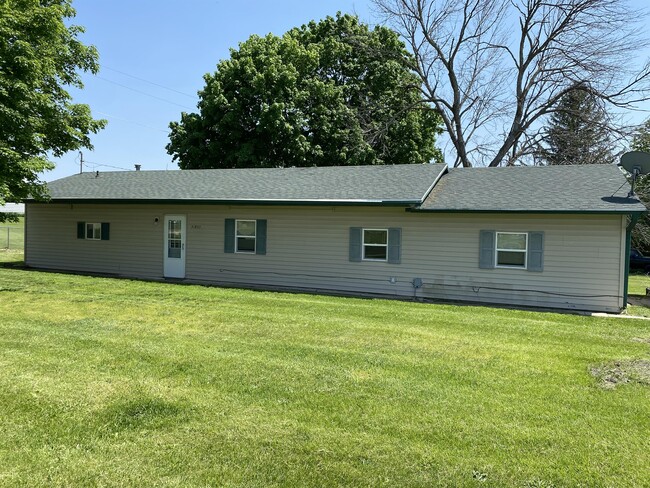 Building Photo - 21822 Business Hwy 151