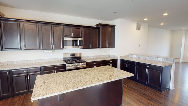 Building Photo - 11242 Saint Luke Drive - Move-in ready!