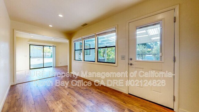 Building Photo - 4939 Dry Creek Rd