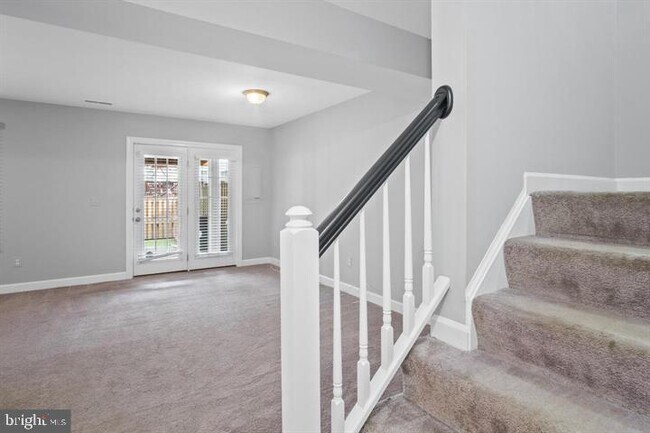 Building Photo - 7439 Heatherfield Ln