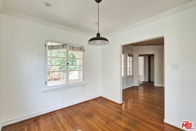 Building Photo - 458 Smithwood Dr