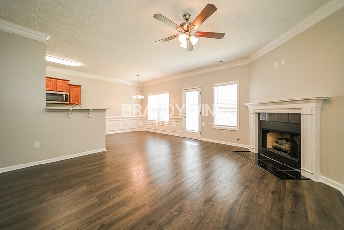 Building Photo - 3811 Roses Trail