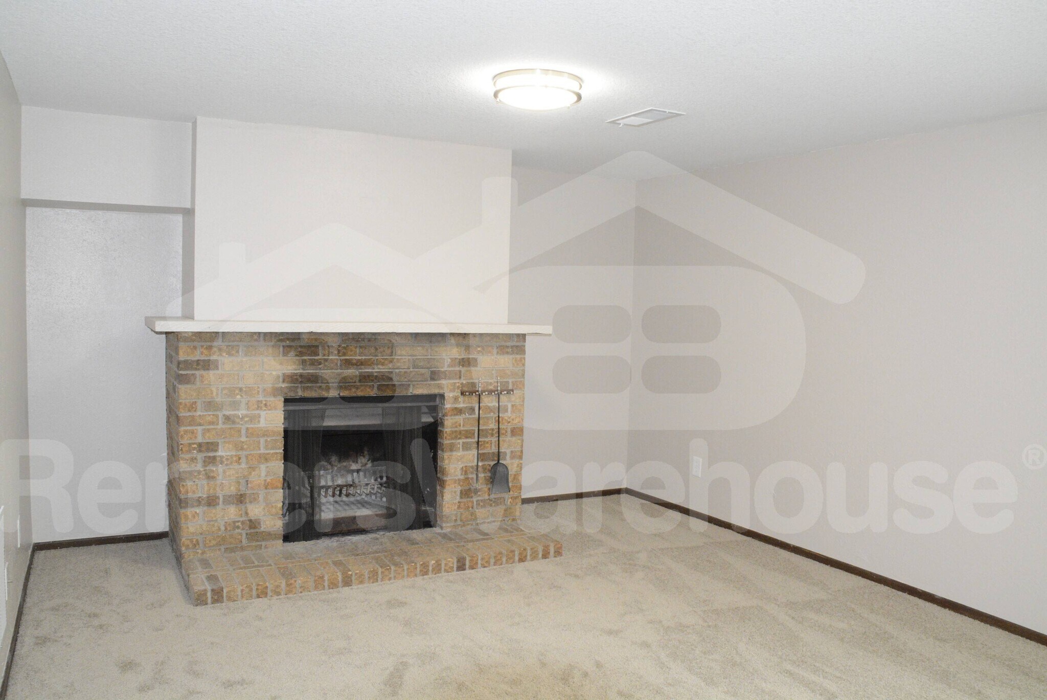 Building Photo - 15331 Trillium Cir