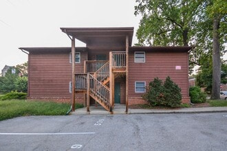 Building Photo - 545 Henderson Crossing