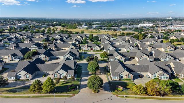 Building Photo - 2601 Marsh Ln