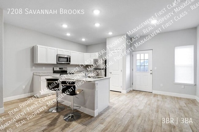 Building Photo - 7208 Savannah Brooks