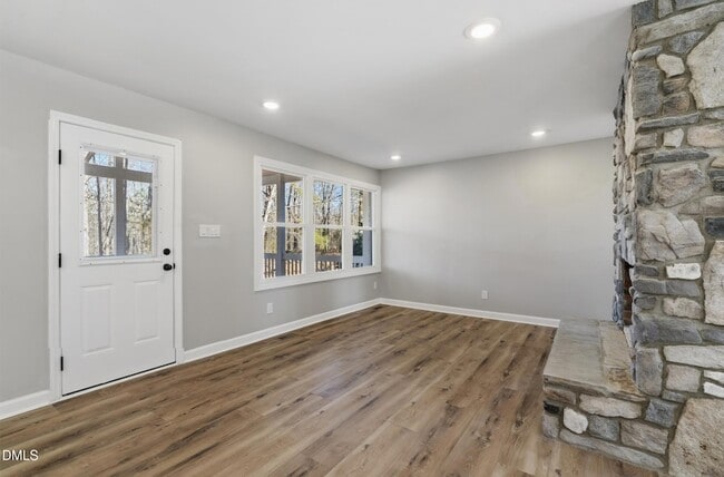 Building Photo - 240 Forestwood Park Rd