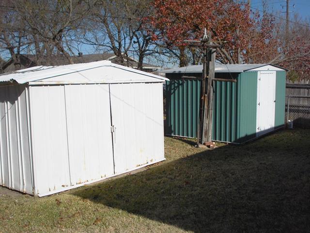 Building Photo - 1704 Cordell St