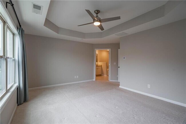 Building Photo - 416 Montclair Ct