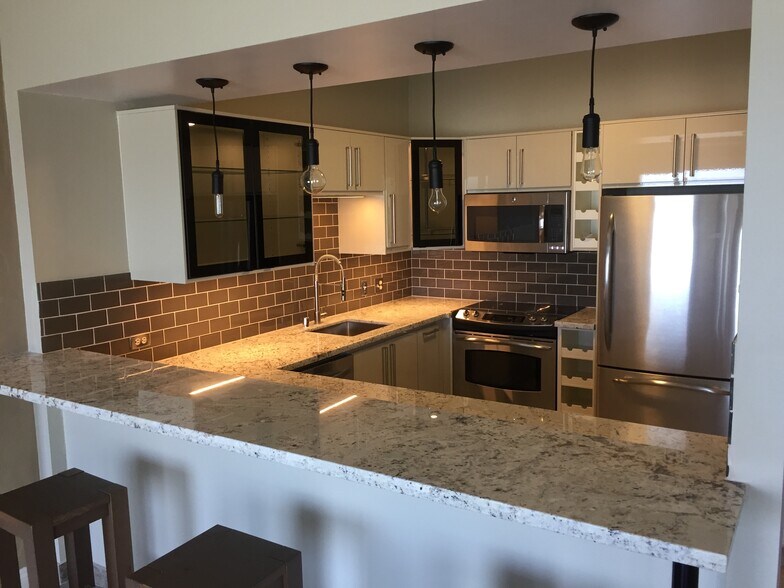 Building Photo - 6363 Christie Ave