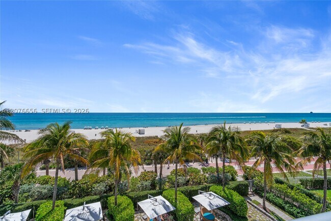 Building Photo - 5875 Collins Ave
