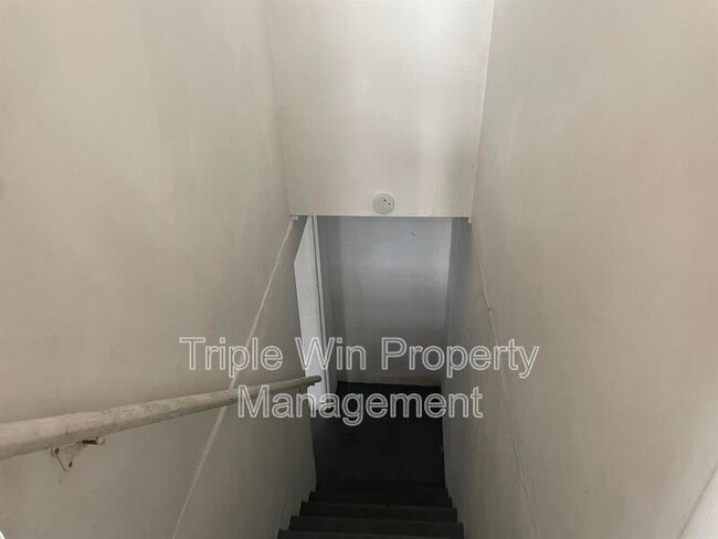 Building Photo - 11930 N Ranch Dr