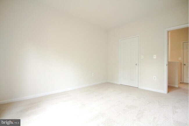 Building Photo - 5107 Travis Edward Way