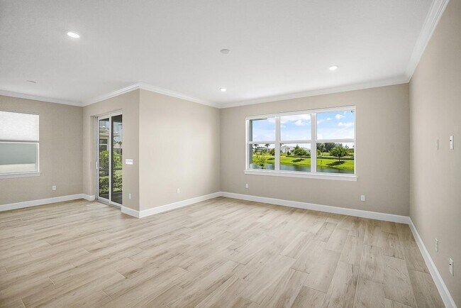 Building Photo - 8360 Beagle Ter