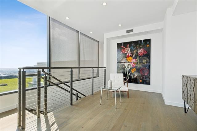 Building Photo - 2120 Olive St