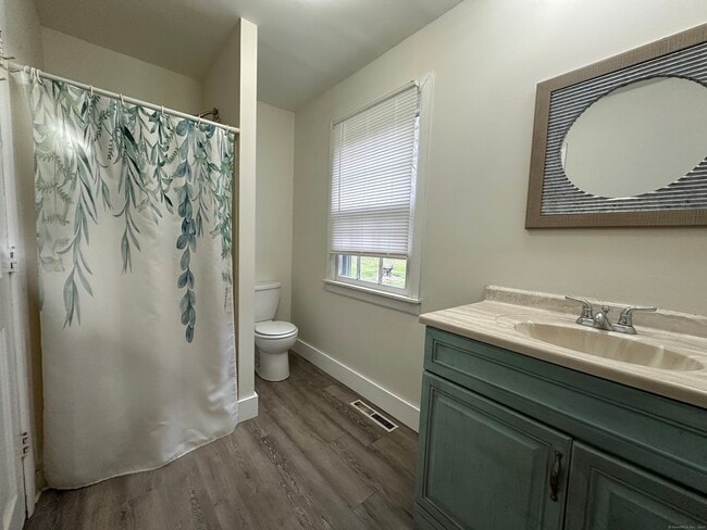 Building Photo - 25 Elephant Rock Rd