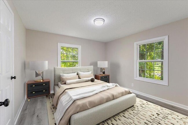 Building Photo - 303 Mc Arthur St