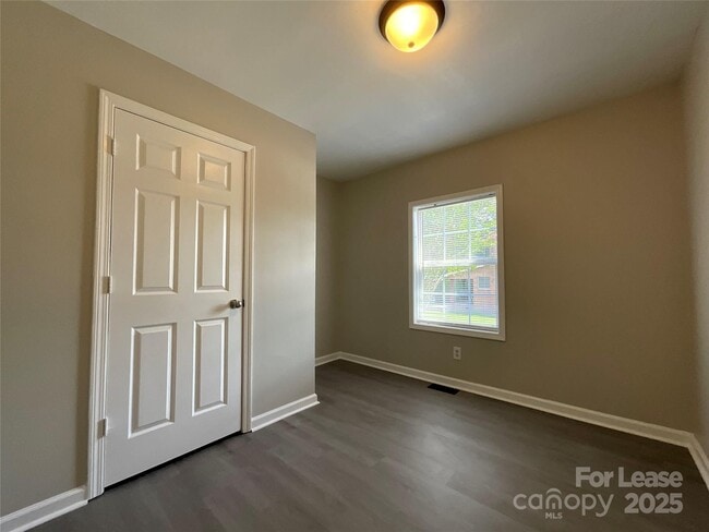 Building Photo - 296 Pecan Ave SW