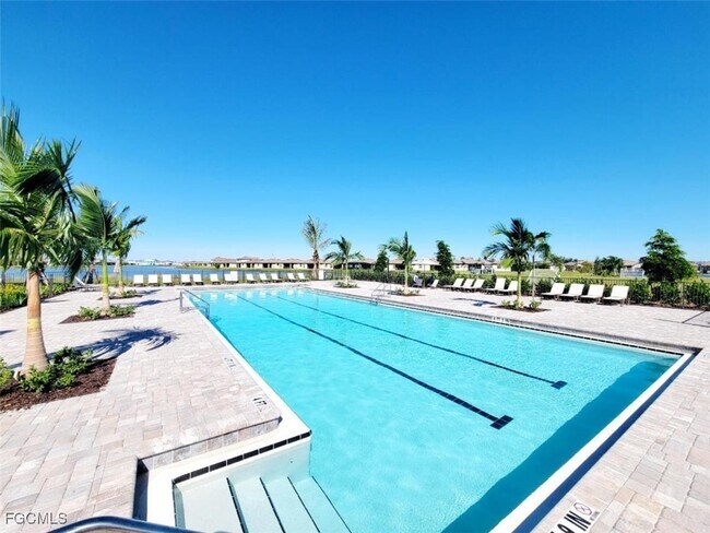 Building Photo - 14160 Pine Lodge Ln