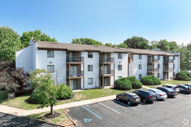 Building Photo - Aura Apartments