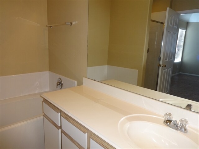 Building Photo - 19515 Providence Shore Way