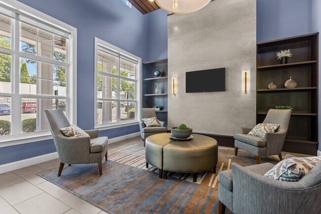 Building Photo - Merion Stratford Apartment Homes