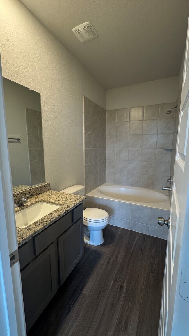 Building Photo - 2344 Green Sturgeon Ct