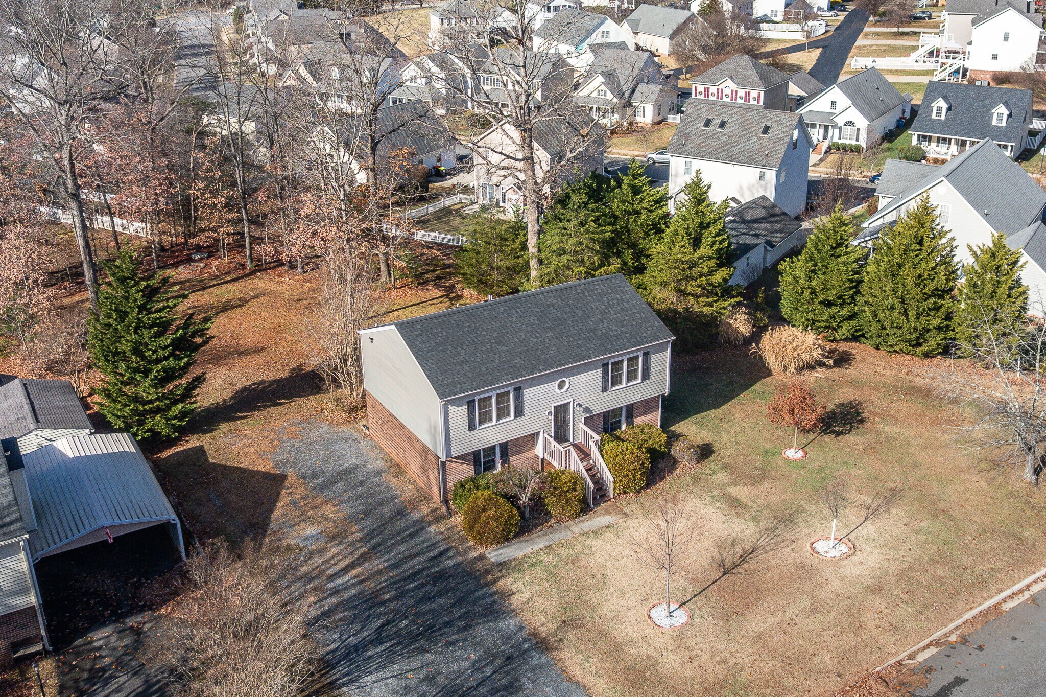 Building Photo - 117 Settlement Dr