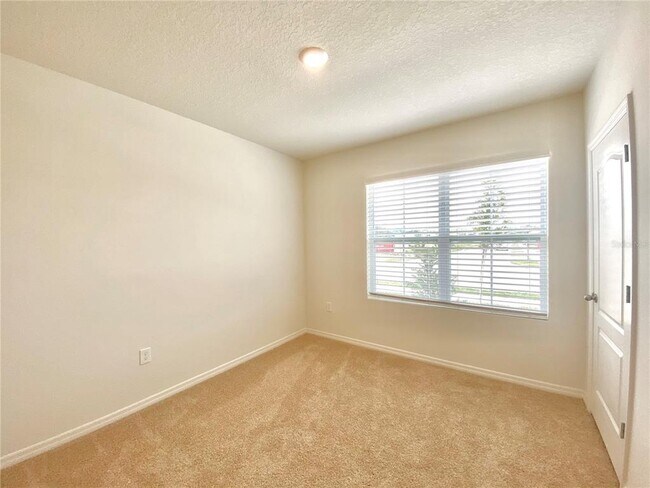 Building Photo - 160 Victoria Oaks Blvd